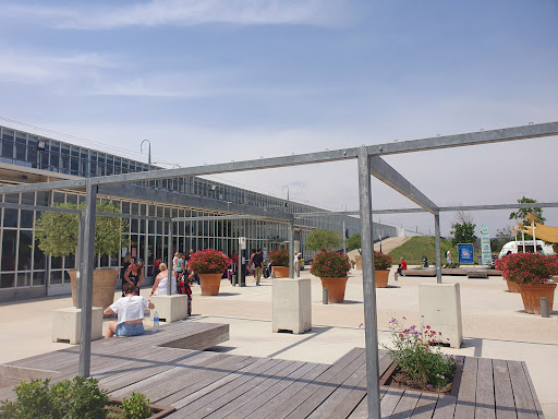 Car Rental Avignon - Tgv Station - Thumbnail