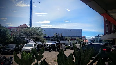 Photos of Nissan Kelapa Gading