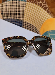 Photo n°19 de LE KIOSQUE A LUNETTES à La Fouillade (Opticien)