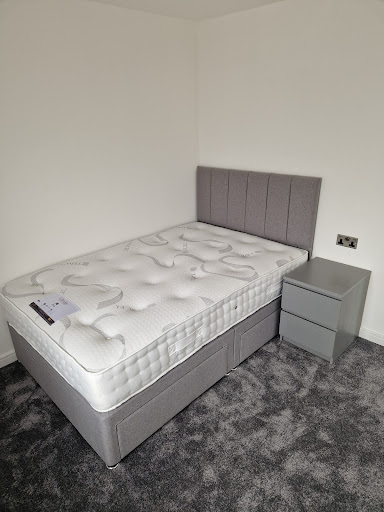 Dreamers Bed Centre - Thumbnail