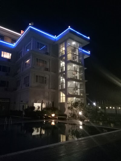 Photos of Royal Hinthar Hotel