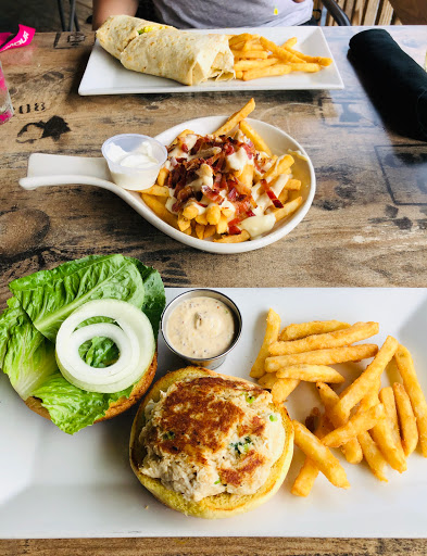 Lockside Bar and Grill - Thumbnail