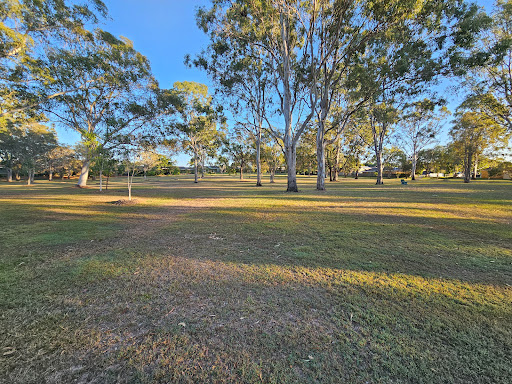 Mungo Scott Park Logo