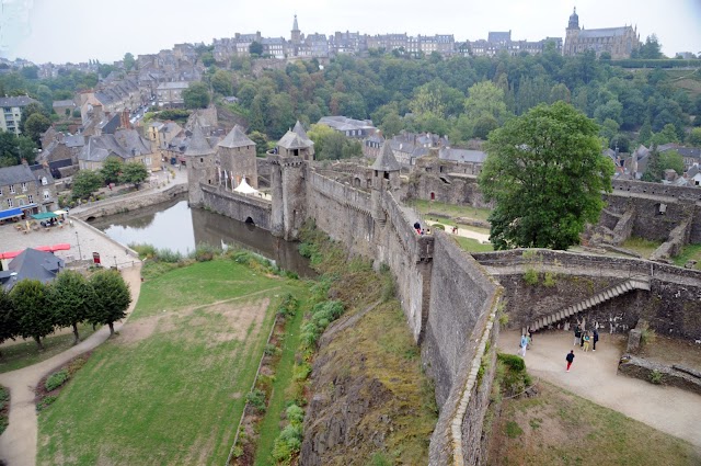 Chateau de Fougères-sur-Bièvre