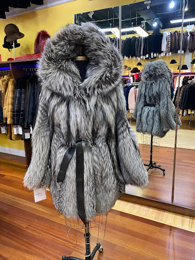 Furs By Demetrios - Thumbnail