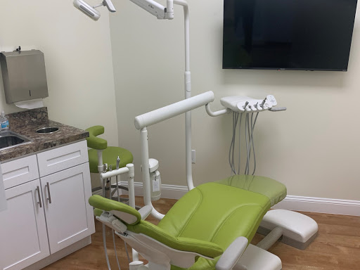 Smith Family and Cosmetic Dentistry (Hampstead) - Thumbnail