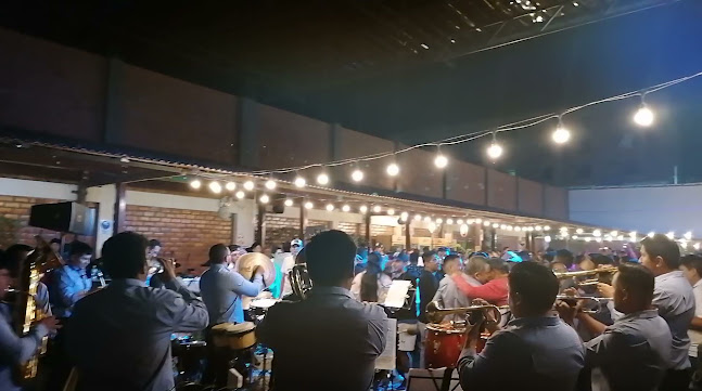 Bunyar Restobar - Amarilis