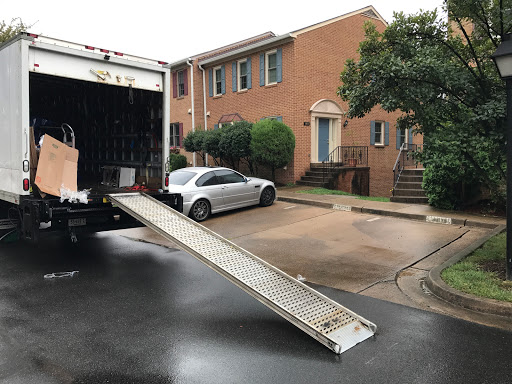 City Hound Professional Movers - Thumbnail