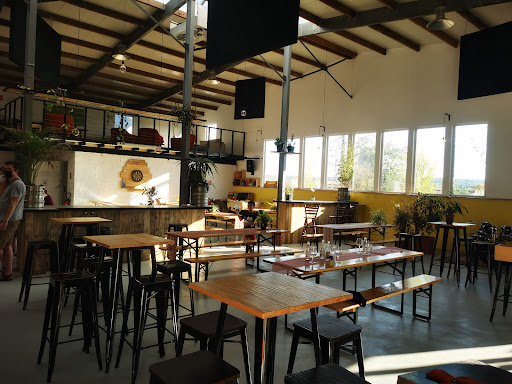 Photo 11 - Le Sixties Café