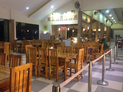 Photos of Candisari Hotel & Resto