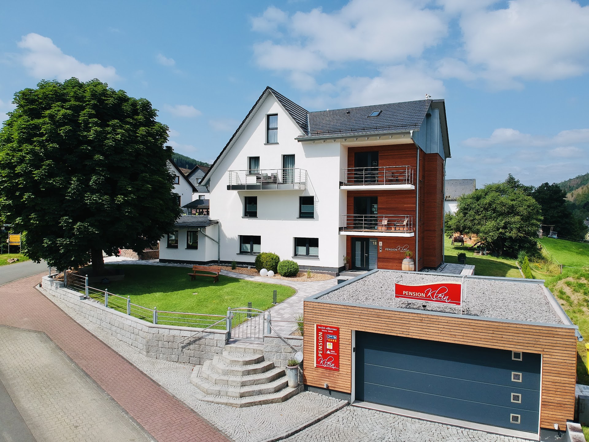 Pension Kamerichs - Housity