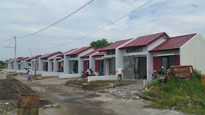 Photos of Jade Hamlet Blok J-31