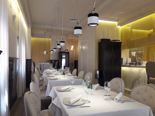 EL RAVAL Taperia Cafeteria