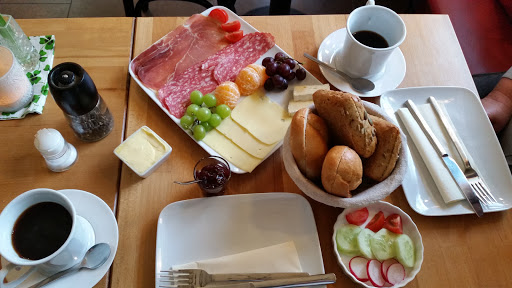Ladys Antik & Kaffeehaus - Thumbnail