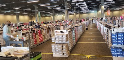 DSW Designer Shoe Warehouse