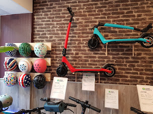 Photo n°5 de Urbain Mobility, boutique spécialisé dans la Trottinette électrique à Strasbourg (Magasin)