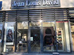 Photo n°2 de Jean Louis David - Coiffeur Bouc Bel Air à Bouc-Bel-Air (Magasin de cosmétiques)
