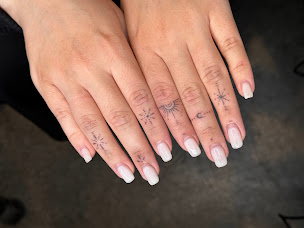 Photo n°24 de $tudio20 à Paris (Salon de tatouage et piercing)