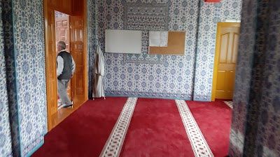 Kaynartaş Merkez Camii