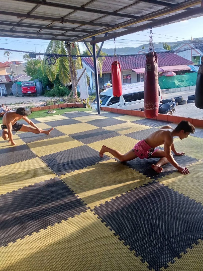 K Plus MuayThai Chaiya Gym