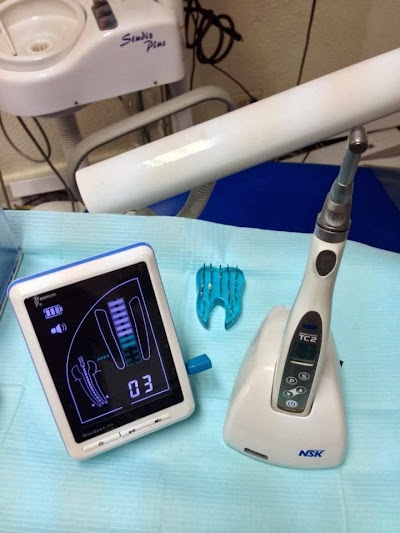 Photos of Cl&iacute;nica Dental la Reina