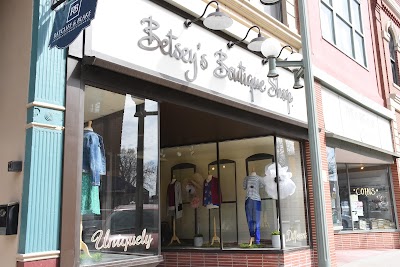 Betsey’s Boutique Shop