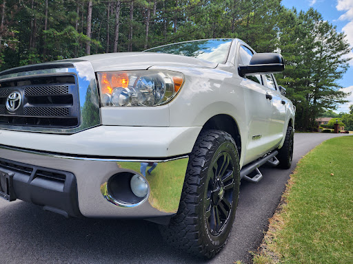 Esquire Automotive LLC - Thumbnail