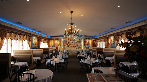 Aurelio's - Visual