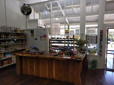 Pāpaʻaloa Country Store and Cafe