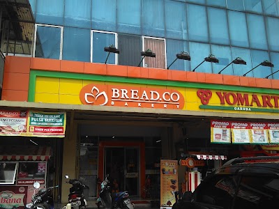 Photos of Yomart Garuda