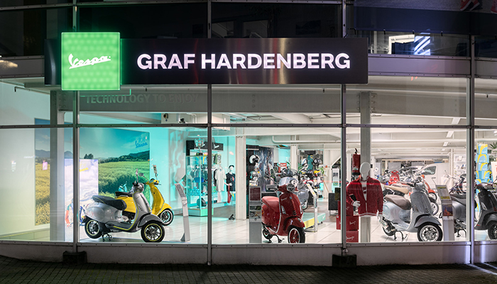 Vespa Store Karlsruhe - Graf Hardenberg-Gruppe
