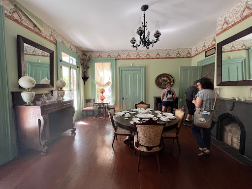 Dorr House - Visual