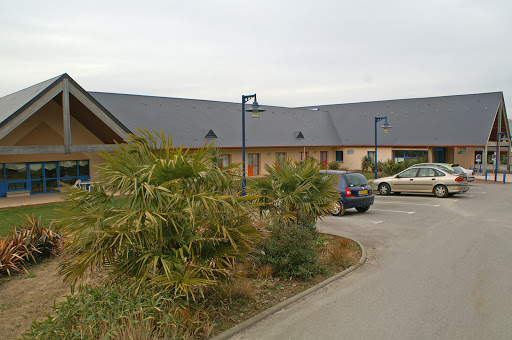 Photo de Maison de Retraite Elisabeth de Surville (EHPAD) à Fermanville (50840)