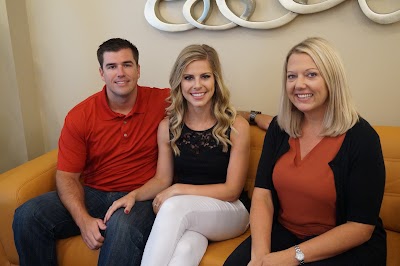 Photos of Better Homes and Gardens Real Estate Metro Brokers