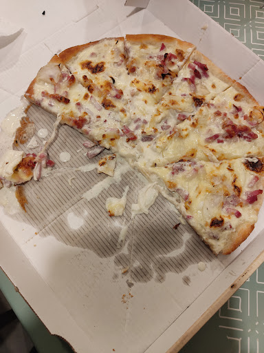 Photo 3 - Calabria Pizza