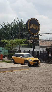 Yellow Carwash, Author: Febian Muljadi