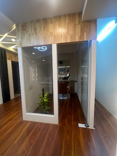 Gallery image 4