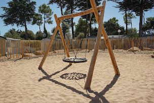 Photo n°13 de Camping le Tropicana à Saint-Jean-de-Monts (Piscine)