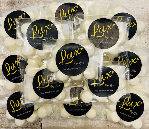 Lux By Lisa Candles Logo