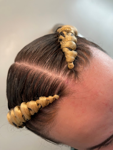 Fey salon - Thumbnail