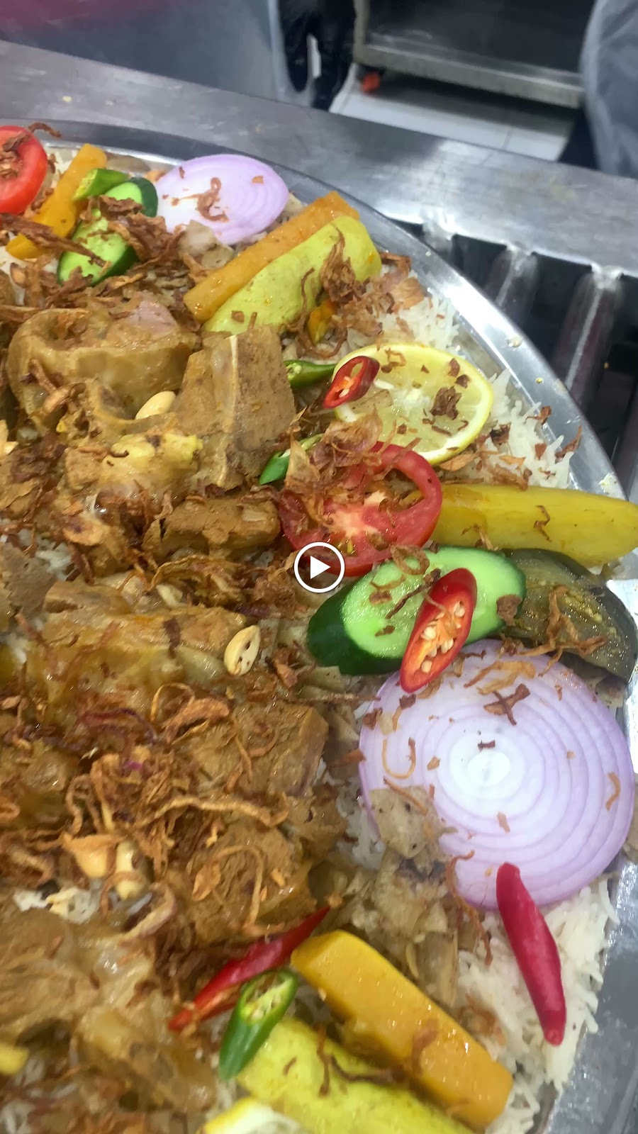 مطعم مقفول للأكلات الشعبية - صورة 3