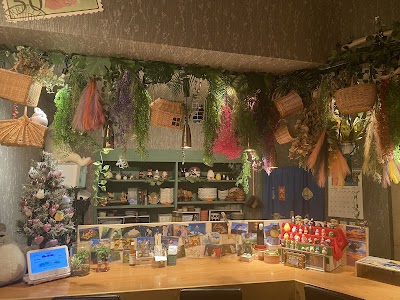 隠れ家 森の小さなレストラン PECOPECO