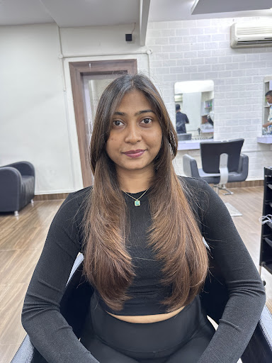 Transform your look with a professional Hair Cut & Hair Colouring at PAIRS SALON, Bangalore — whe…