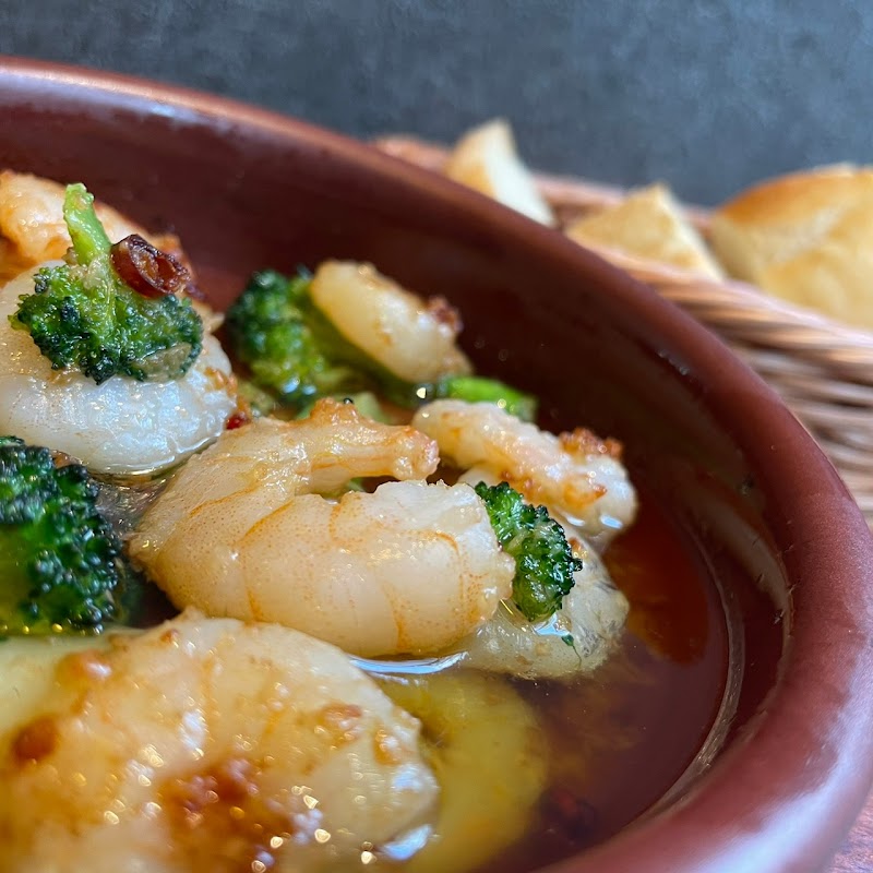 イタリアン 地中海酒場ココチーノ 西新宿店