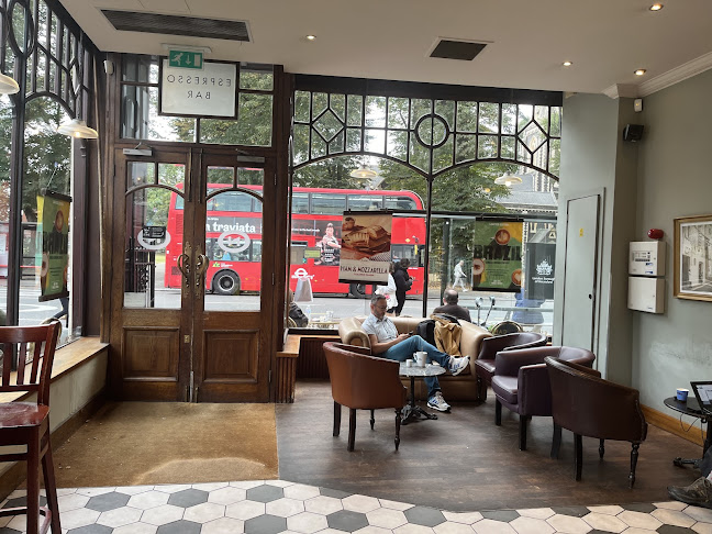 Caffè Nero Chiswick Phone number