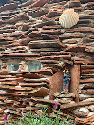 Photo n°45 de Ecododo Maison Clotilde (bivouac, dortoir intérieur, dortoir insolite au jardin et chambres d'hôtes) à Livinhac-le-Haut (Hostellerie)