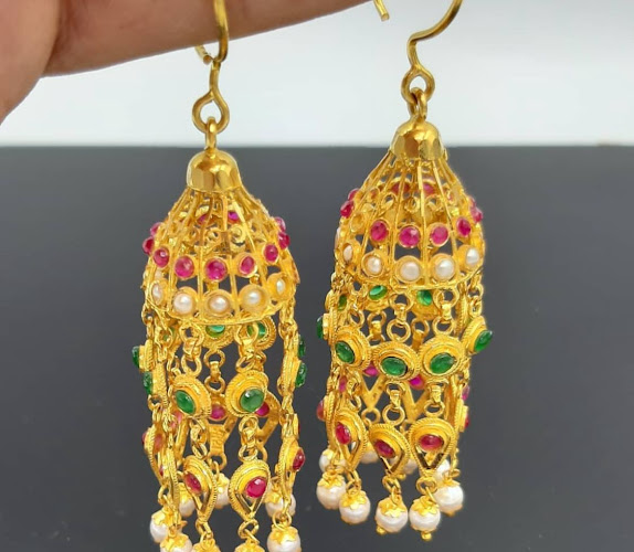 مجوهرات التاج الذهبي AlTaj Al Thahabi Jewellers - Jeweler