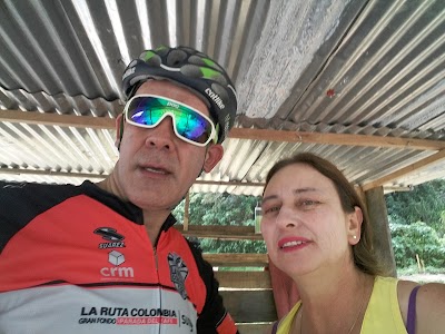 Photos of Tunel Kachotis