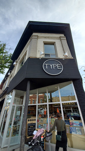 Type Books - Visual