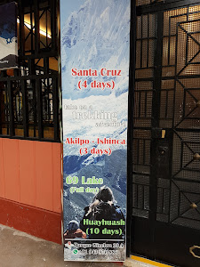 Climber Land Huaraz 7